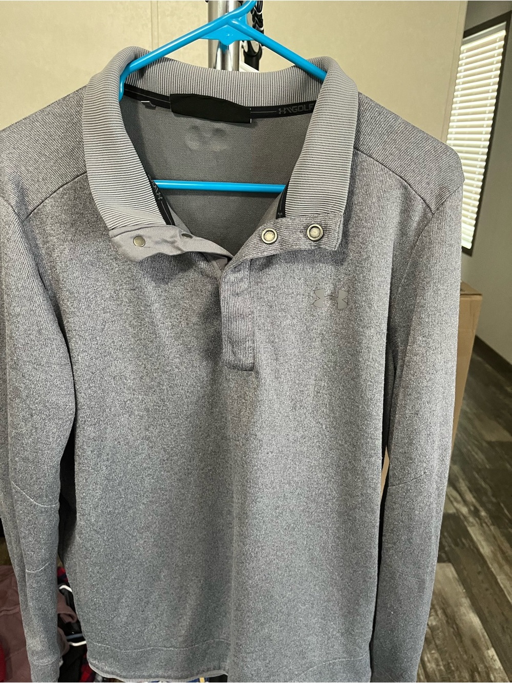 Under Armour Men's Gray Snap-Button Long Sleeve Polo